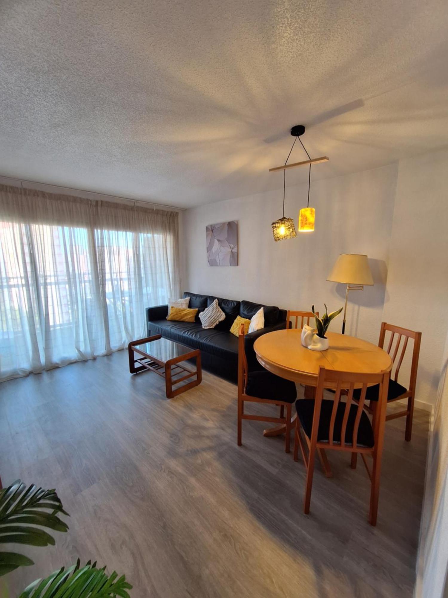 Beautiful 2 Bedrooms Aparatament เบนิดอร์ม ภายนอก รูปภาพ