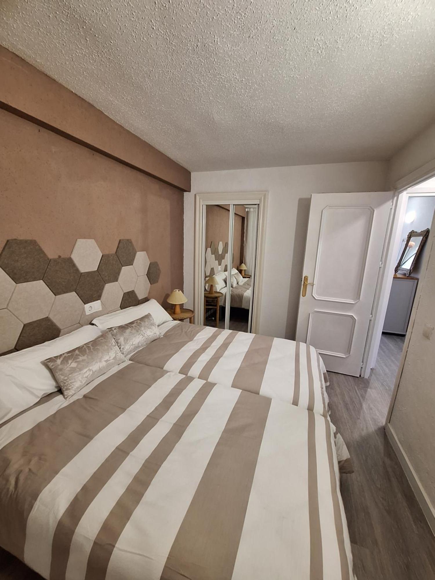 Beautiful 2 Bedrooms Aparatament เบนิดอร์ม ภายนอก รูปภาพ